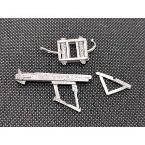 (3) Terrain Accessory Miniature Bits